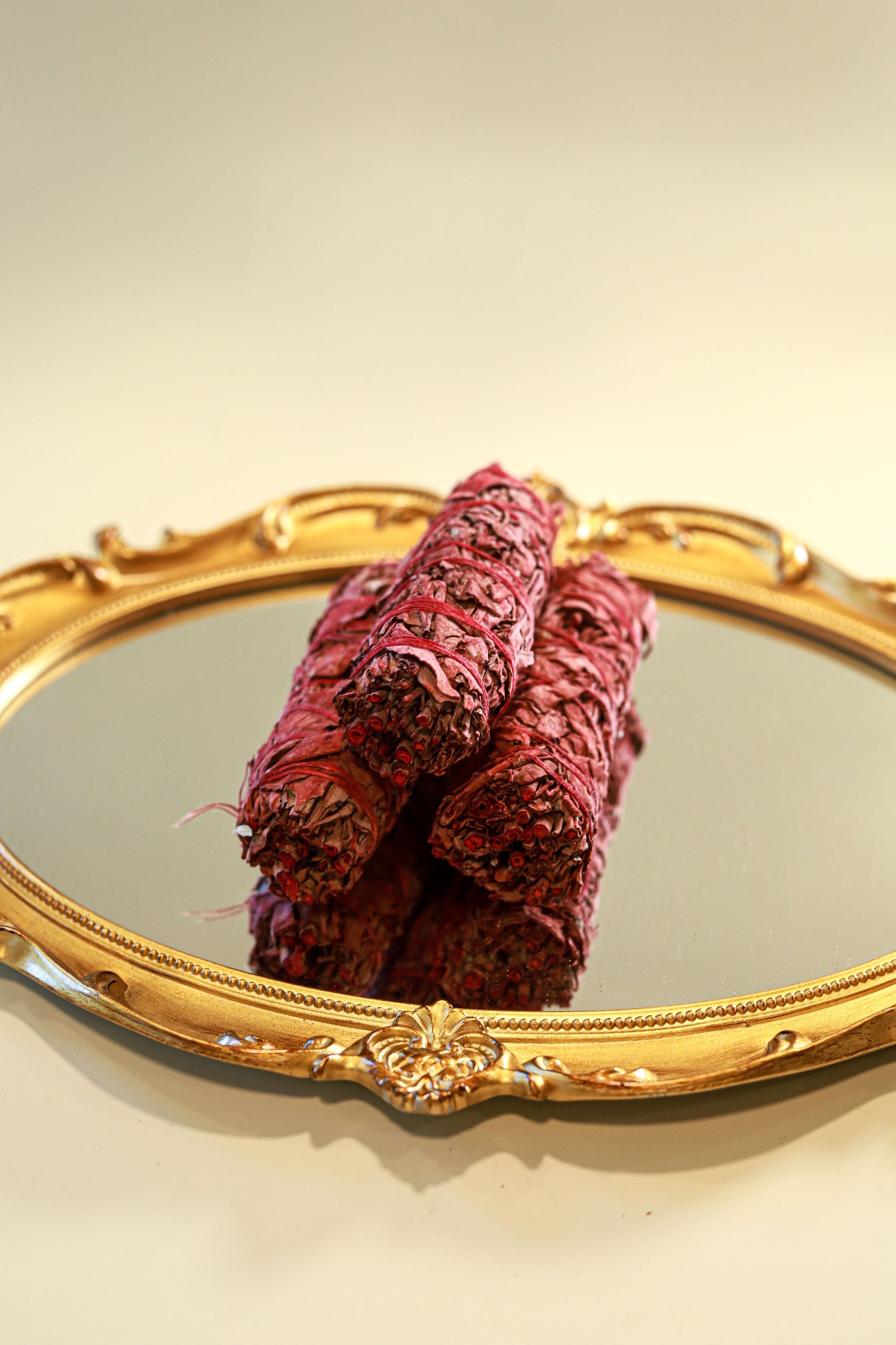 4" Sustainably Harvested - Dragon's Blood White Sage